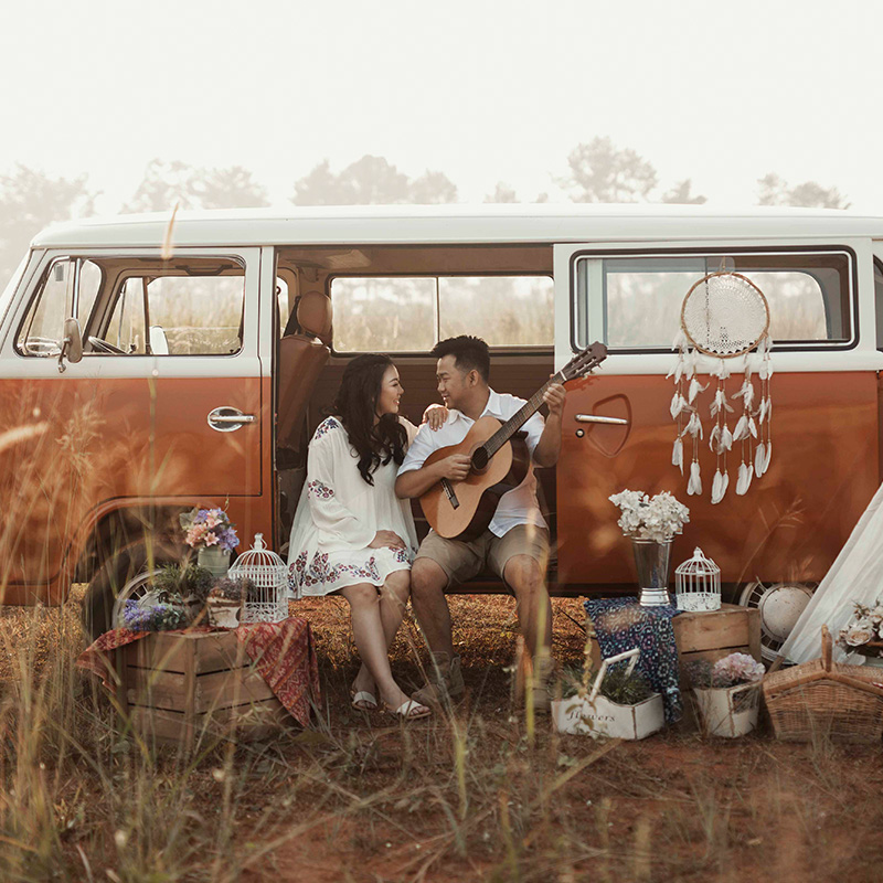 Bobby & Amelia